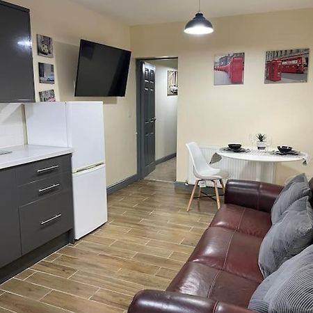 Modern 2 Bedroom Apartment In Derby City Centre Exteriér fotografie