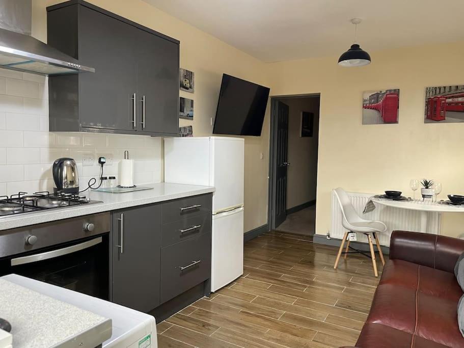 Modern 2 Bedroom Apartment In Derby City Centre Exteriér fotografie